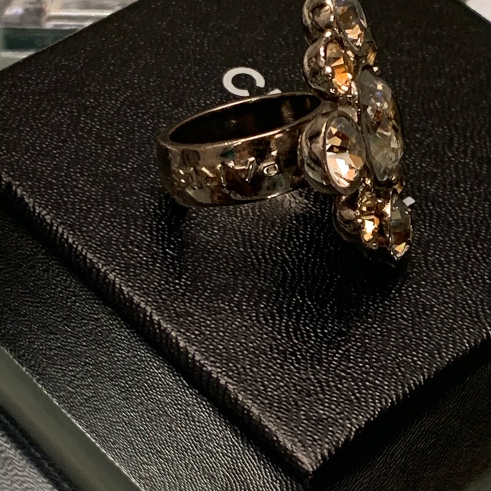 100% Authentic Crystal Chanel Ring SZ 6.5 - Picture 7 of 7